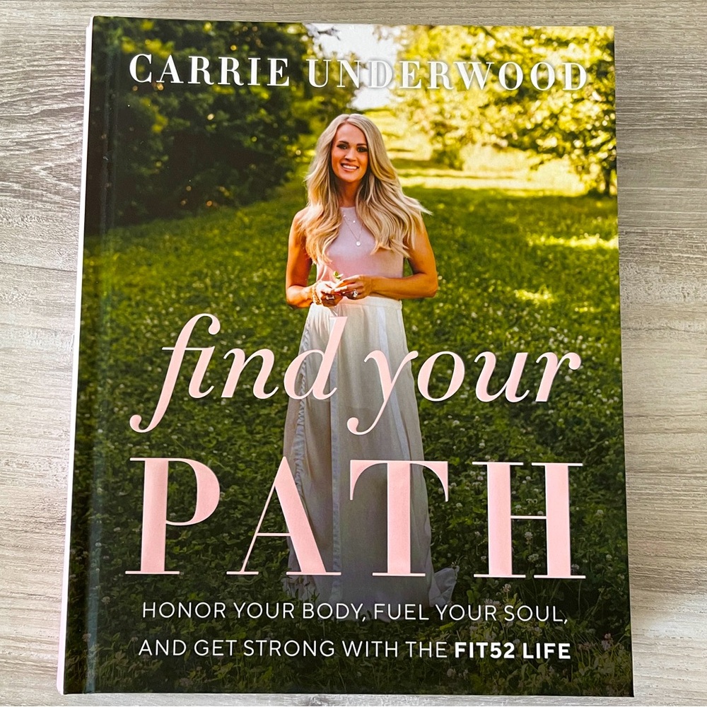 Carrie Underwood Book